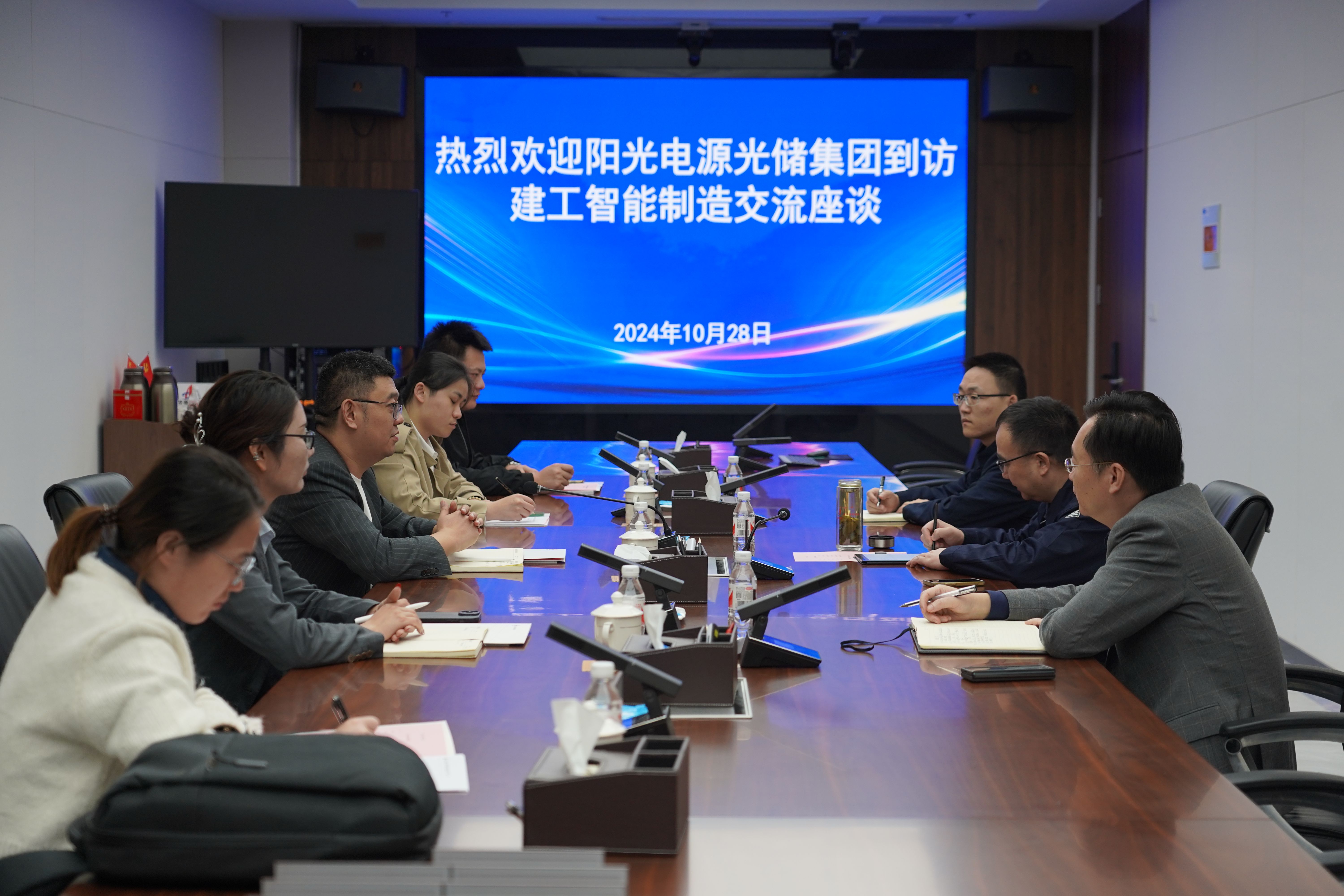 DSC05298(1).jpg DSC05298(1).jpg